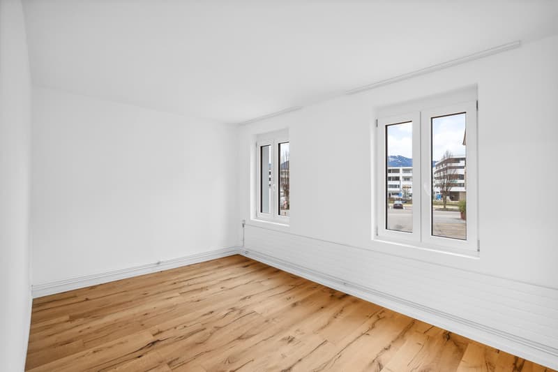 Bright 4-room apartment on Marktstrasse in Au – available for rent from October 2026 (1)