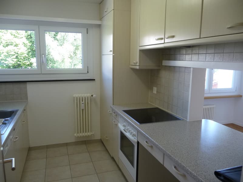 La tua nuova casa con balcone vicino al lago (4)