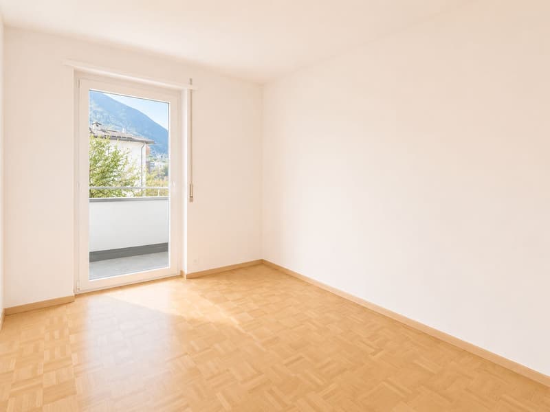 Bright apartment on the raised ground floor with open view (7)