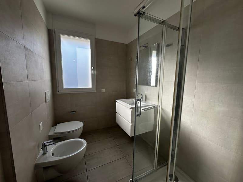 VACALLO – Geräumige 3.5-Zimmer-Wohnung mit 2 bewohnbaren Balkonen und 2 Badezimmern, ideal für Familien (2. Stock) (9)