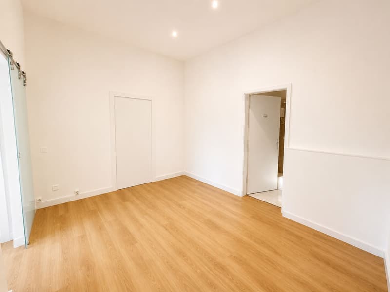 Büro-/Gewerbefläche auf zwei Ebenen im Herzen von Chiasso (3)