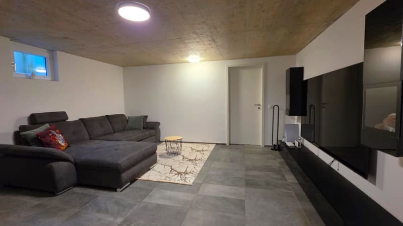 Modern single-family villa with spacious garden in quiet location in Golino (15)