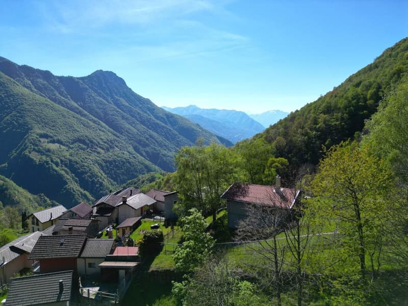 Typical mountain house in Val Morobbia (14)