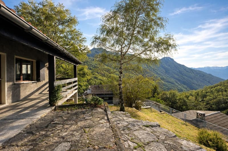 Typical mountain house in Val Morobbia (3)