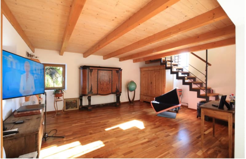Stunning semi-detached house in Arcegno (10)
