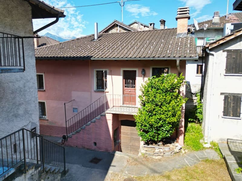 Maison historique charmante au cœur du village pittoresque de Piazzogna (4)
