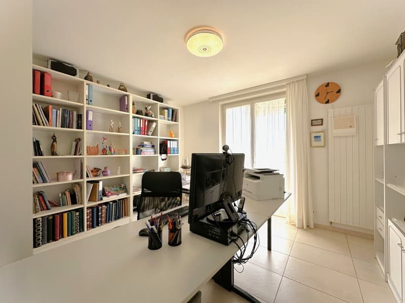 Lovely single-family home with Rental Apartment in Solduno (9)