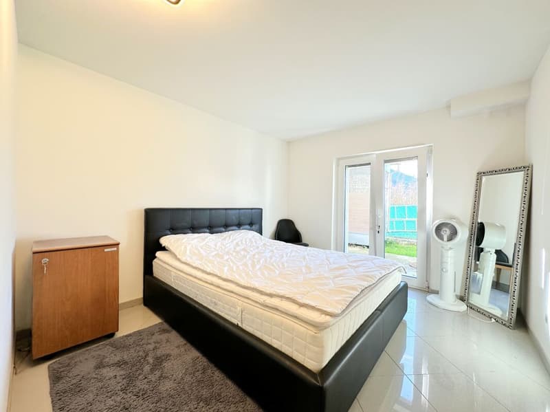 Semi-detached house with two independent apartments in Sant’Antonino (10)