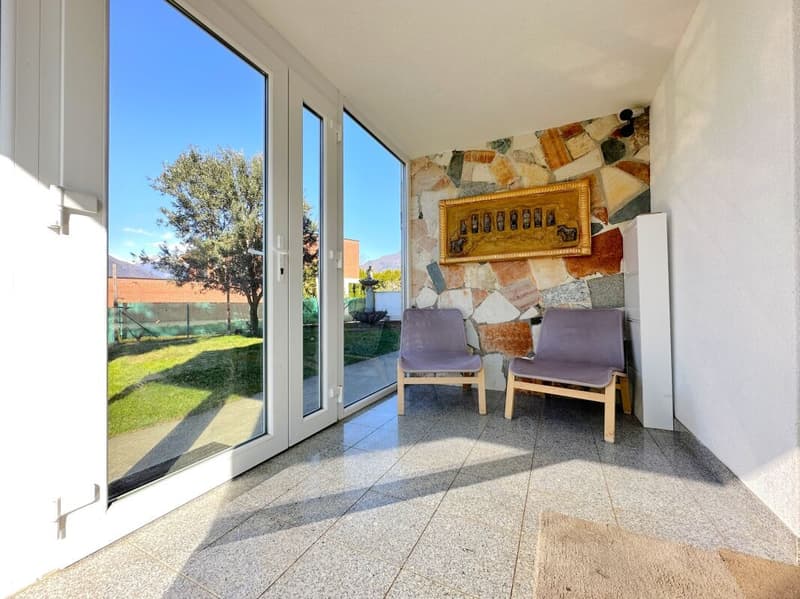 Semi-detached house with two independent apartments in Sant’Antonino (1)
