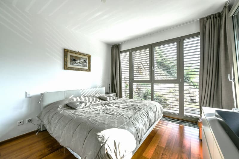 Moderne und mit Seesicht 3.5 Zi-Wohnung (9)
