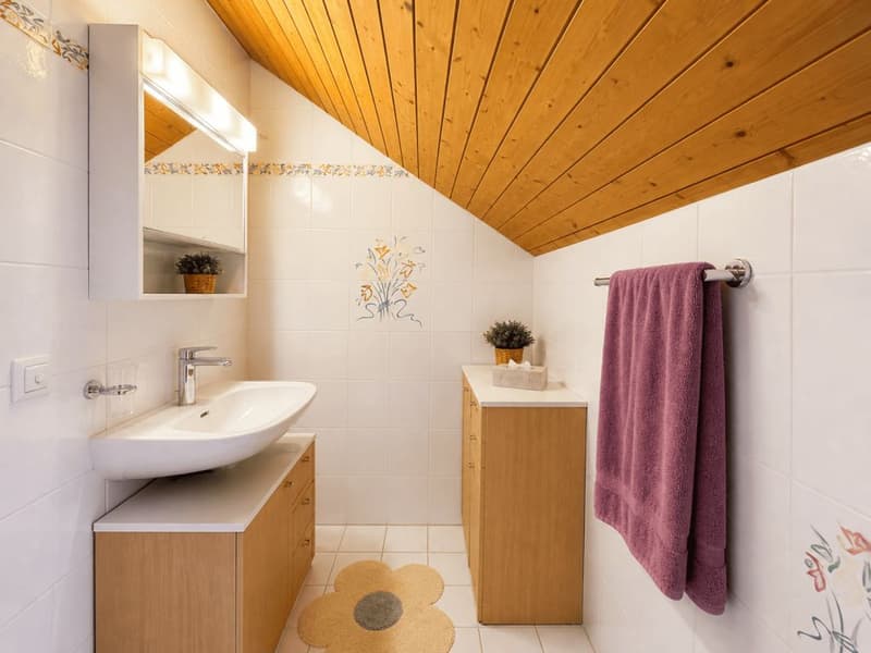 Arcegno – Charming 6.5-room Ticino house (13)