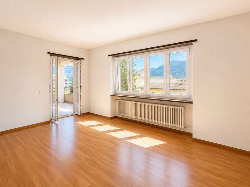 Lugano, spacious apartment just a few steps from the lake and Paradiso (2)