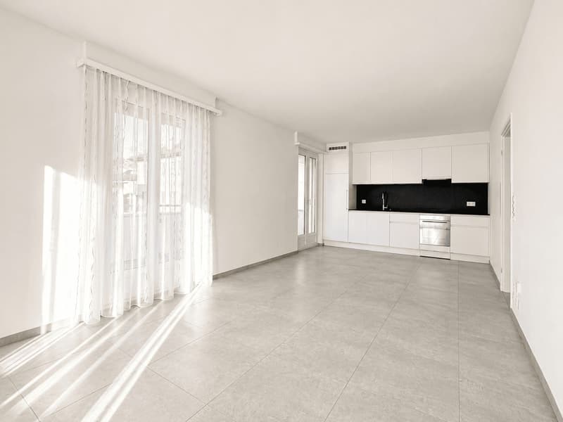 Ascona – wunderschöne, komplett renovierte 2,5-Zimmer-Ferienwohnung (4)