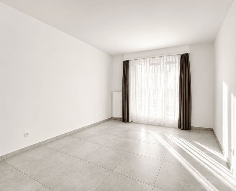 Ascona – wunderschöne, komplett renovierte 2,5-Zimmer-Ferienwohnung (6)