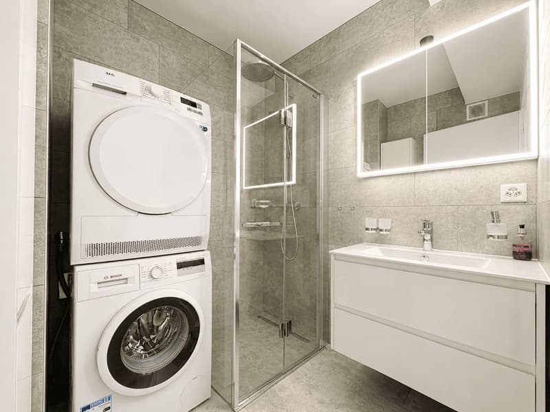 Ascona – wunderschöne, komplett renovierte 2,5-Zimmer-Ferienwohnung (7)