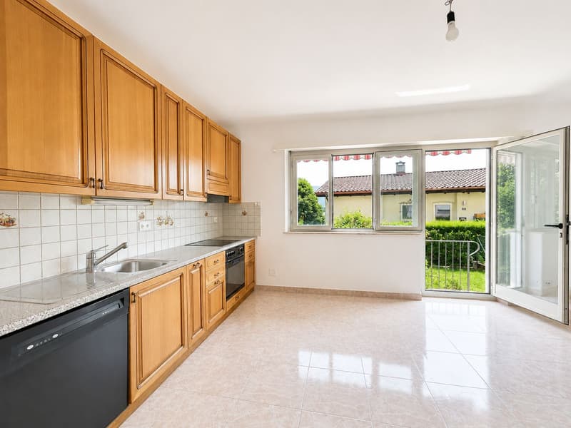 Helle 3.5-Zimmer-Wohnung in ruhiger Lage (2)
