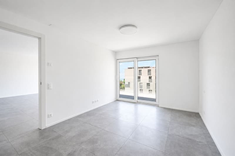 Moderne 2,5-Zimmer-Wohnung im Herzen von Minusio (4)