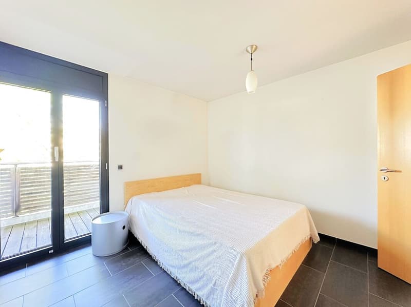 Hochwertiges Einfamilienhaus mit Sauna, Innenpool und Aufzug (6)