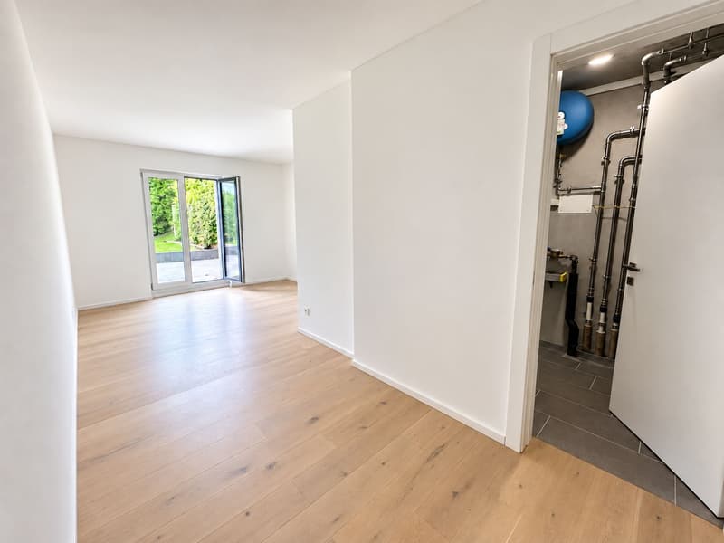 MENDRISIO - Spazioso appartamento 4.5 locali con studio, lavanderia privata, terrazza e giardino (6)