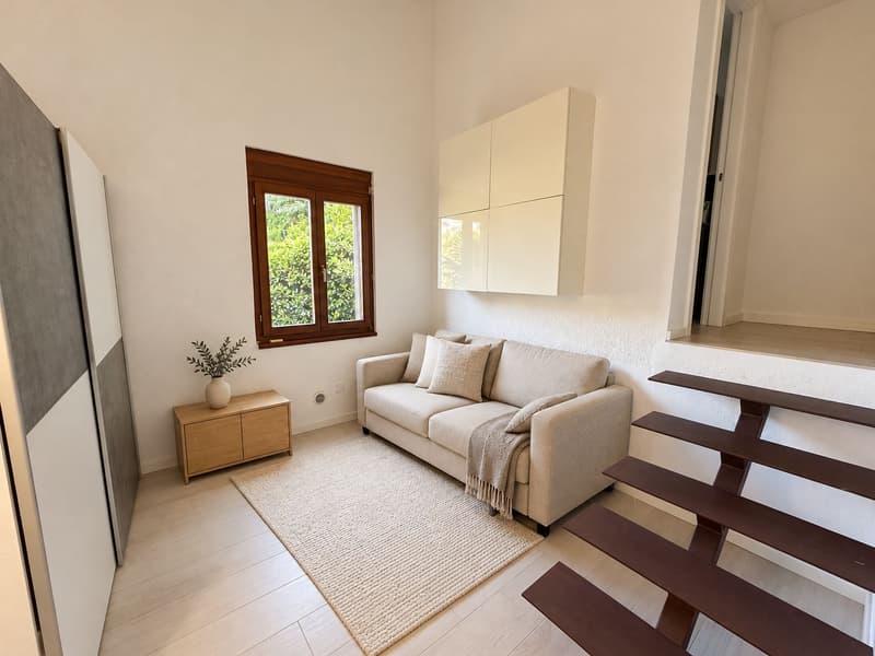 Casa a schiera ristrutturata, con terrazza panoramica e giardino privato fronte lago (13)