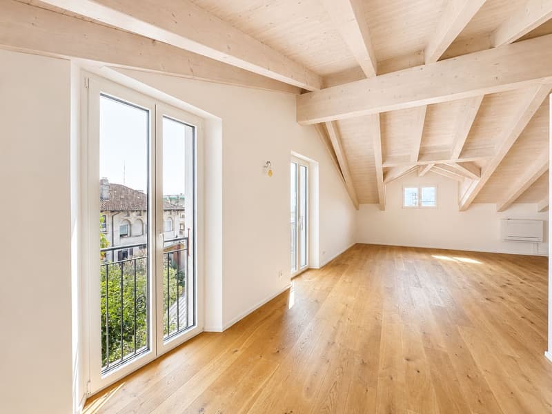 Sonnenverwöhnt: Helle 2.5-Zimmer-Wohnung mit freier Aussicht zum Verkauf in Brissago – Casa Gatti (2)