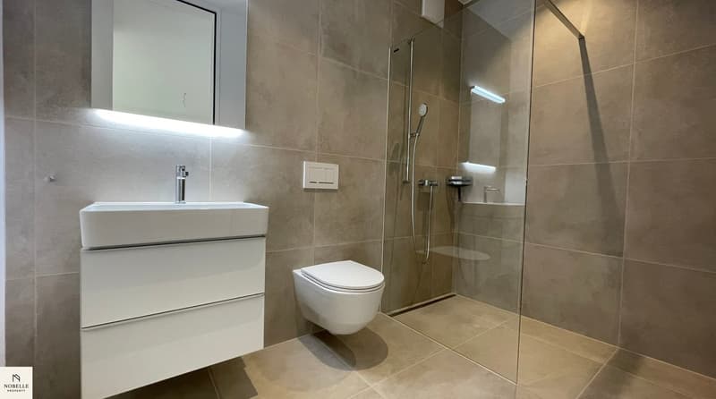 Sunny, modern, and high-quality – 2.5-room apartment with unobstructable views (10)
