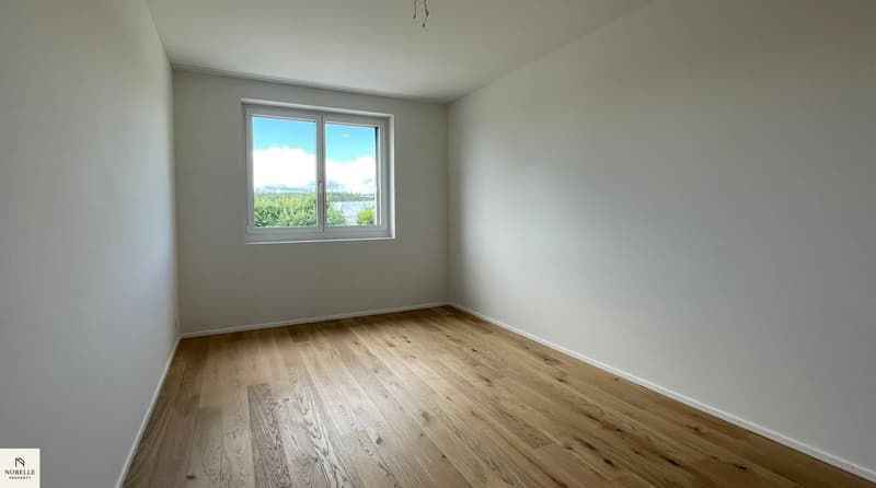 Sunny, modern, and high-quality – 2.5-room apartment with unobstructable views (7)