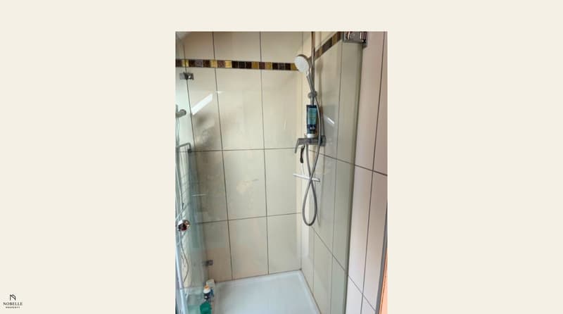 Appartement en mansarde charmant avec poêle suédois et vue sur le vert (7)