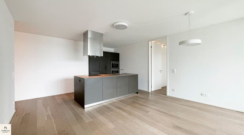 Moderne 2.5-Zimmer-Wohnung im 13. Stock mit atemberaubendem Stadtblick – Glattpark, Zürich (13)