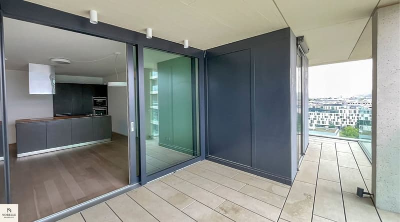 Appartamento moderno 2.5 locali al 13° piano con vista mozzafiato sulla città – Glattpark, Zurigo (7)
