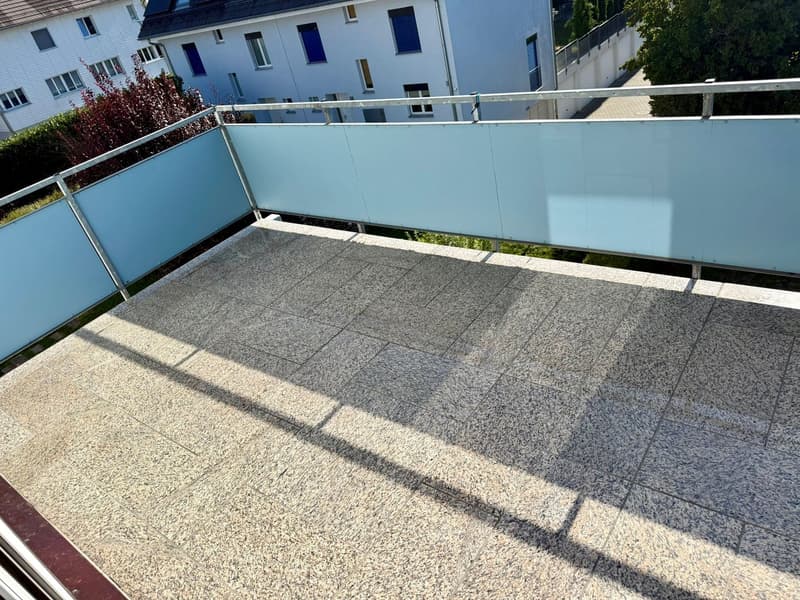 NEU: Helle 3.5-Zimmer-Wohnung mit Balkon in ruhiger Lage – Steckborn (3)