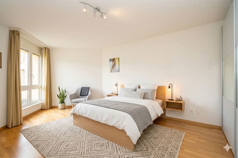 Appartamento di 3.5 locali con balcone e posto auto a Bolligen (8)