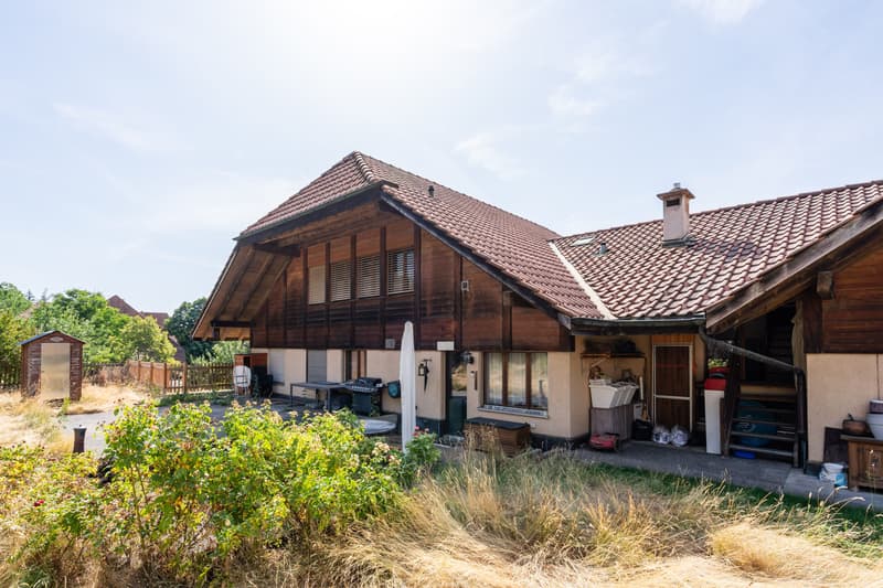 Residential and commercial property with cheese production in Riggisberg (2)