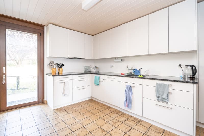 Residential and commercial property with cheese production in Riggisberg (9)