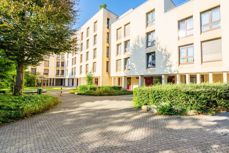 Bright 4.5-room apartment with parking space in Bolligen (12)