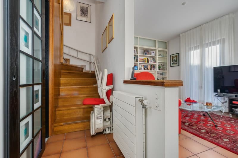 GRAVESANO · DETACHED HOUSE IN THE HISTORIC CORE WITH LARGE TERRACE (6)