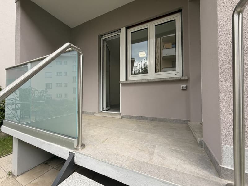 MASSAGNO - 3,5 PIÈCES RÉNOVÉS FINEMENT - JARDIN PRIVÉ (5)