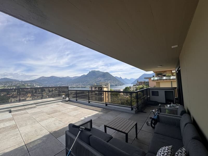 PARADISO | 6 LOCALI CON TERRAZZA DI 109 M2 VISTA PANORAMICA SU LAGO E GOLFO DI LUGANO (2)