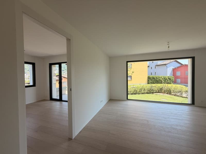 CANOBBIO - 4,5 locaux complètement rénovés, avec jardin, technologie et confort (12)