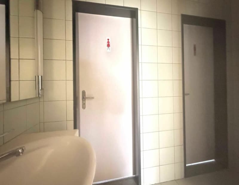 LUGANO · BUREAU EN ZONE TRÈS CENTRALE ET DISPONIBLE DÈS QUE POSSIBLE · 198 m2 (7)