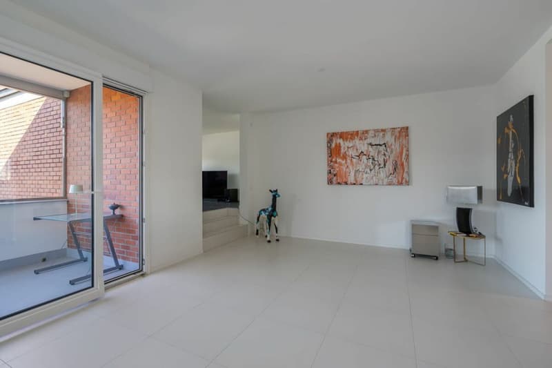 PARADIES · 3,5 LOCALEN SEEBLICK (8)