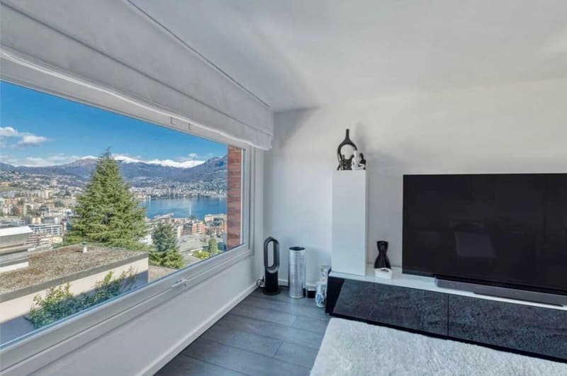 PARADIES · 3,5 LOCALEN SEEBLICK (2)