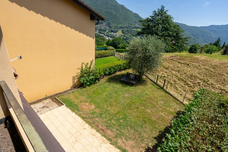 COLLINA D'ORO - CASA CON GIARDINO IN UNA DELLE ZONE PIÙ RICERCATE DEL LUGANESE (8)