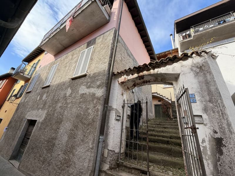 MELIDE · UNA CASA, UNA CANTINA STORICA E UNA COLLEZIONE DI VINI CHE RESTA (9)