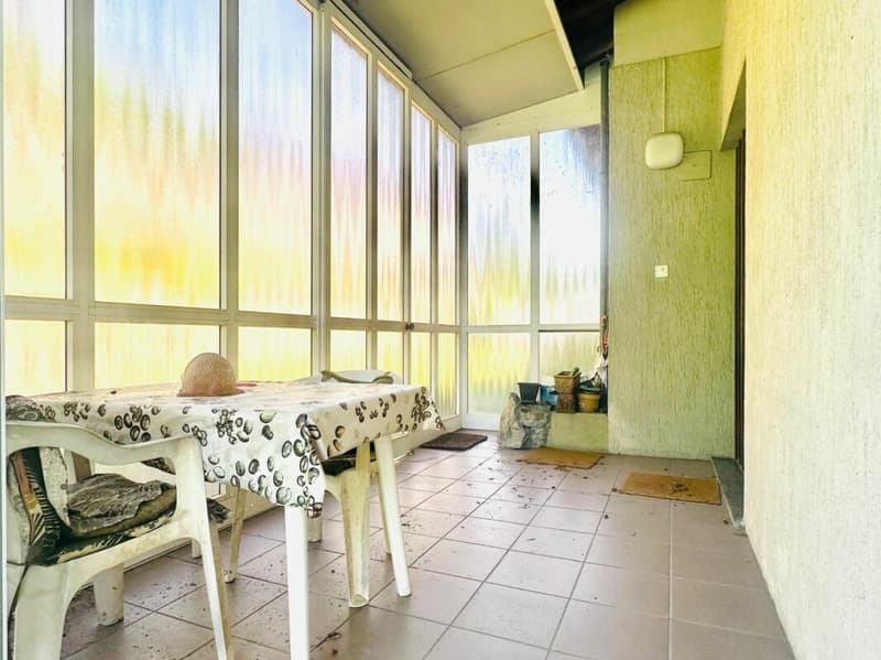 AGNO · CASA BIFAMILIARE CON GIARDINO IN ZONA RESIDENZIALE (6)
