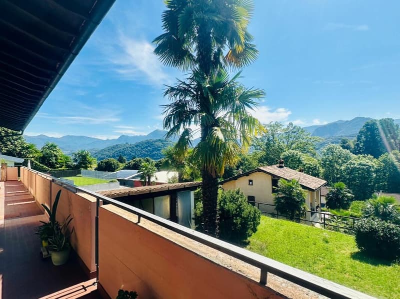 AGNO · CASA BIFAMILIARE CON GIARDINO IN ZONA RESIDENZIALE (2)