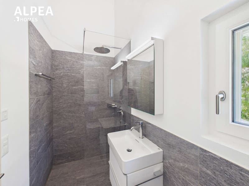 Single-family house with annex and panoramic view in Cumbel (Val Lumnezia) (10)