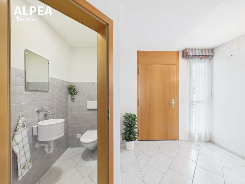 Separates Gäste-WC
