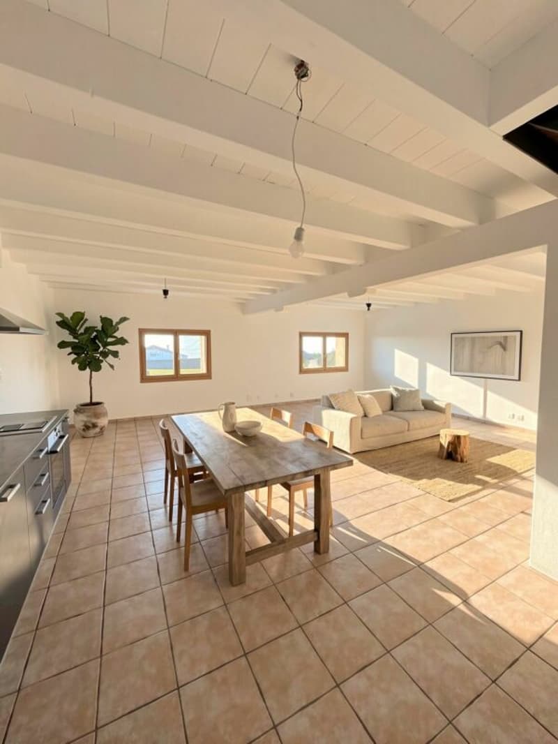 Bright duplex of 126 m² with communal garden in a green setting in Vuissens (2)