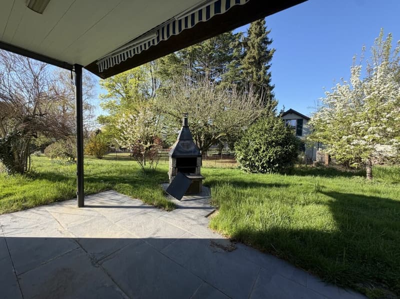Charming family house with garden in a residential area in La Sarraz (3)